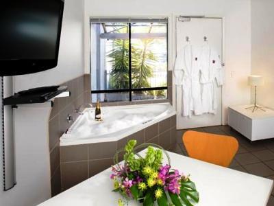 Majestic Oasis 4*